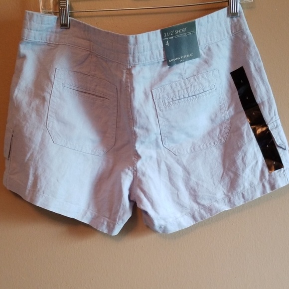 NWT Banana Republic Shorts - Picture 2 of 5
